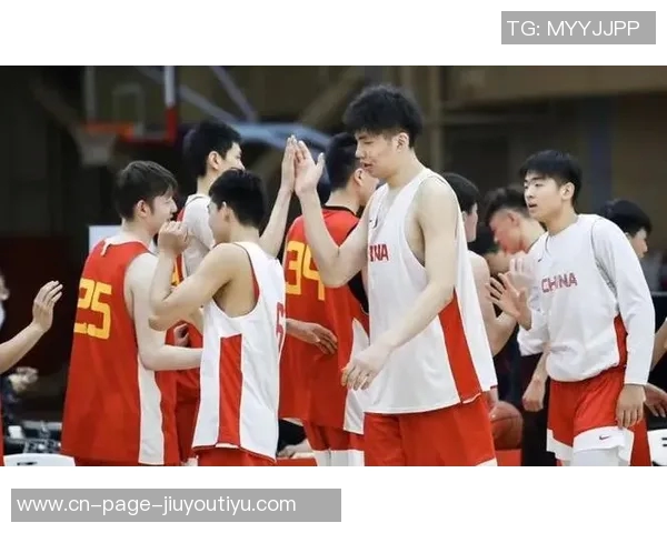 余嘉豪谈人生的艰难抉择与自我成长期待更好的未来回归